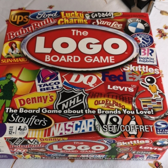 The Logo Board Game - Picture 1 of 2